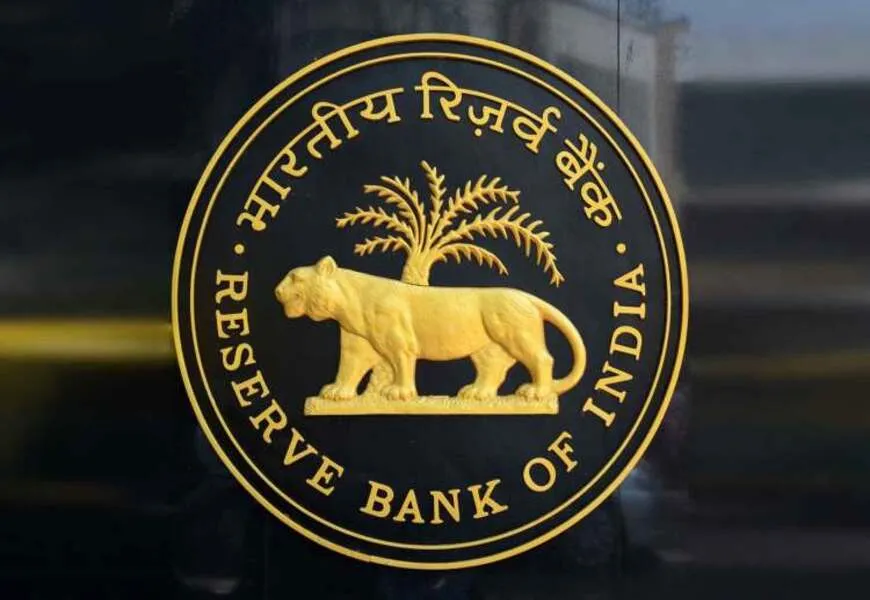 RBI Rate Hike Raises Financing Costs, Energy Sector Sees Selective Investment Ahead